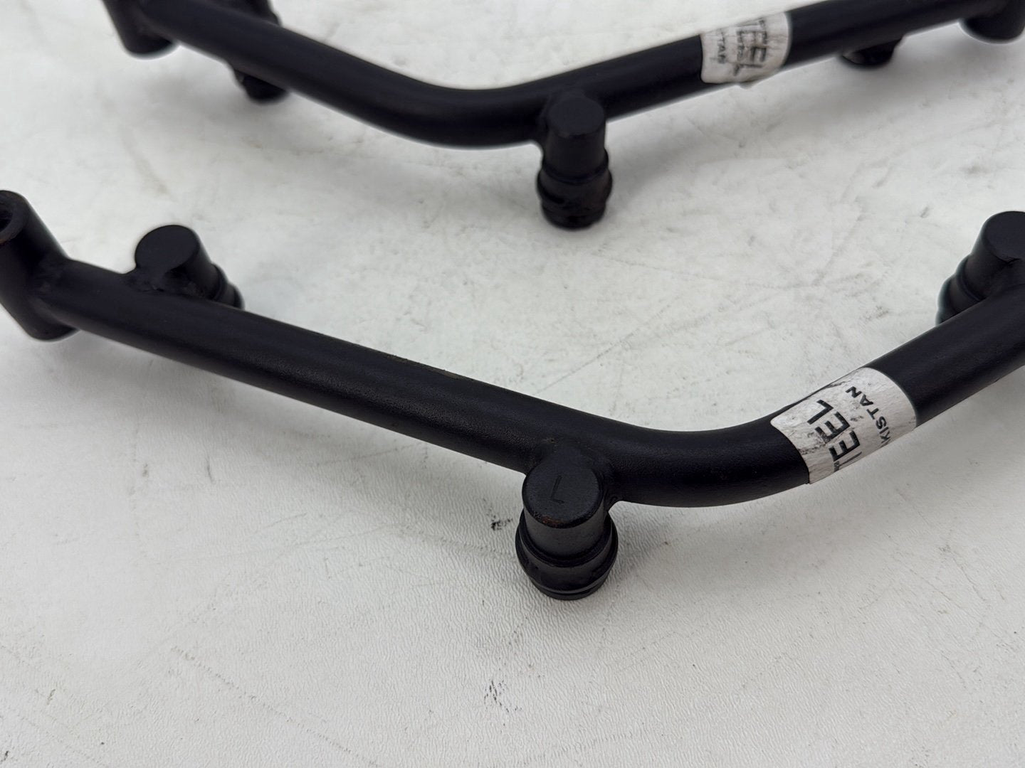 2012 Harley Dyna Fat Bob FXDF 103 OEM Rear Left Right Saddlebag Guard Rails Bar