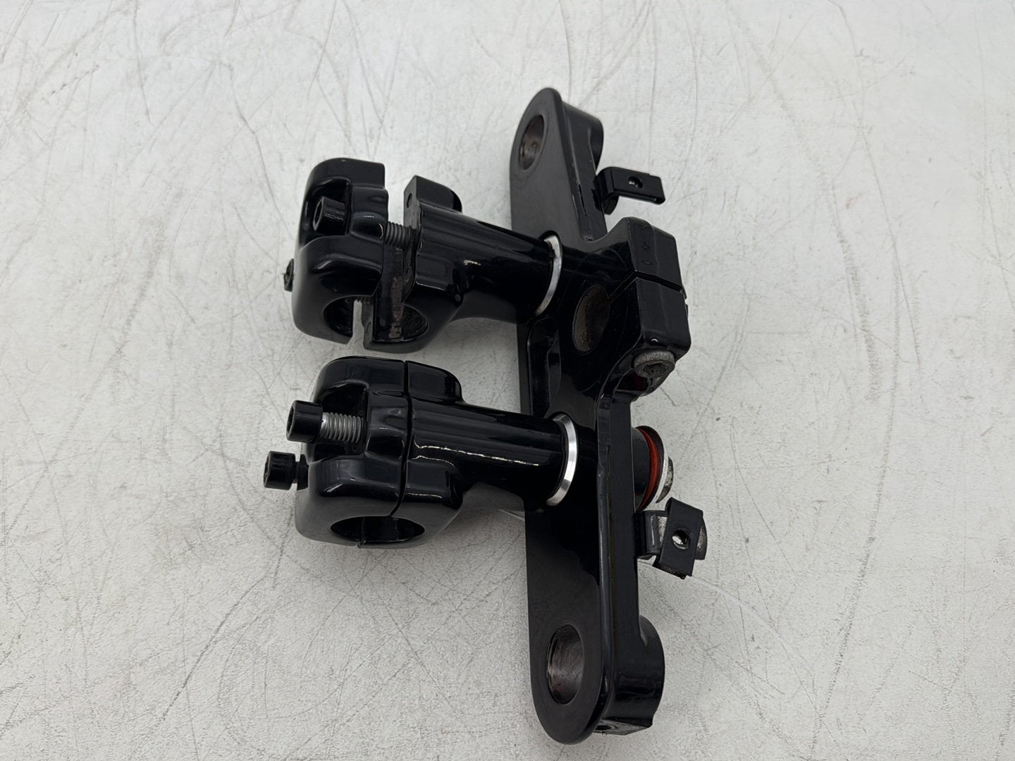 2011 Harley Softail FLSTFB Fat Boy OEM Front Fork Upper Triple Tree Clamps