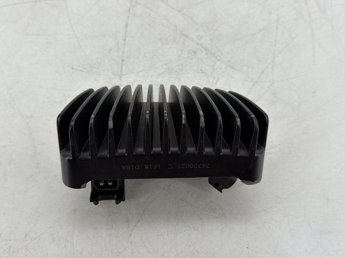 2018 Harley Road Glide Touring FLTRXS OEM Voltage Regulator Rectifier