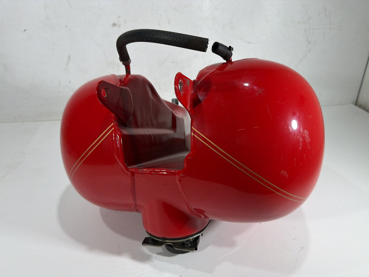 2004 Harley Electra Glide Touring Fuel Gas Tank Gasoline Reservoir w/ Fuel Pump
