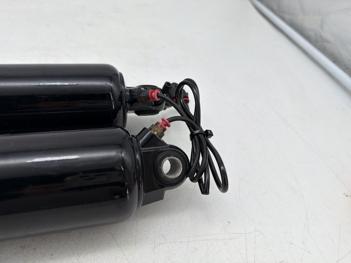 2010 Harley Electra Glide Touring OEM Rear Left Right Shock Absorbers Low 12"