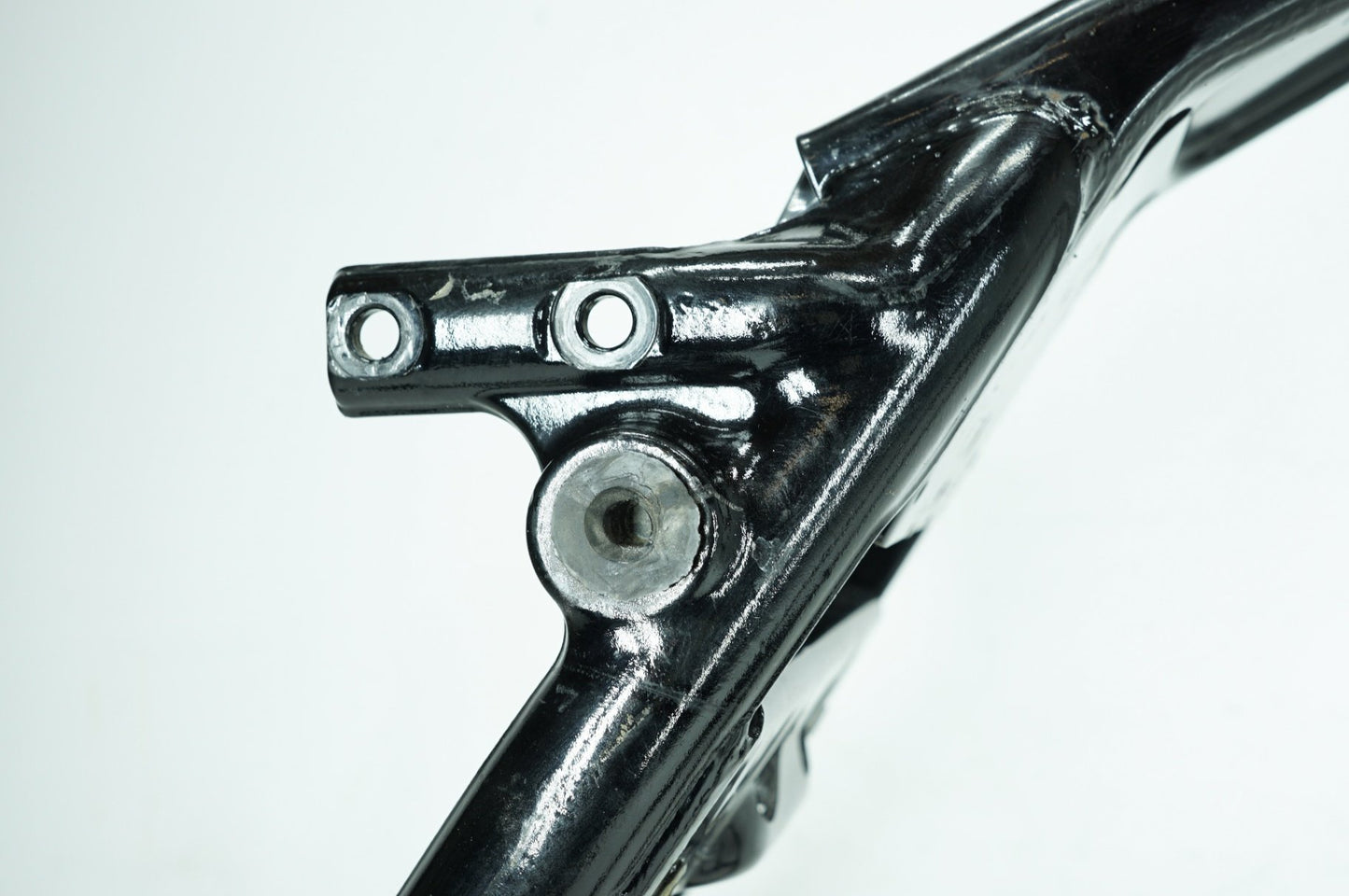 2008 - 2016 Harley-Davidson Touring Road Glide Ultra Body Main Frame Chassis SLVG 47900-11BHP
