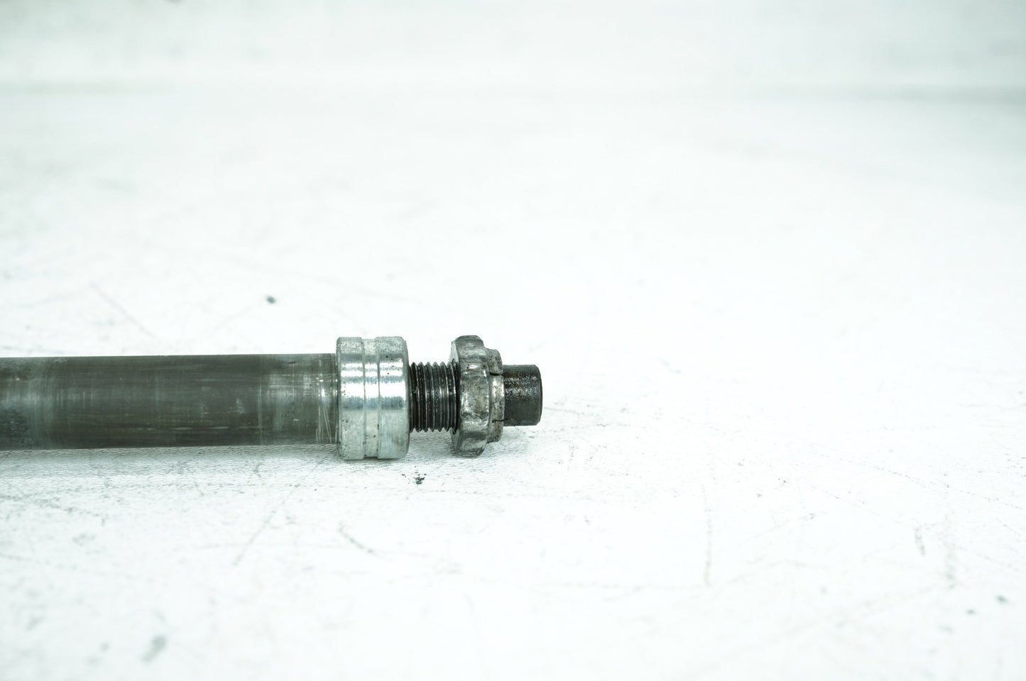 1999 - 2006 Harley-Davidson Touring Electra Ultra Classic Rear Fork Swingarm Pivot Bolt Shaft 47492-89A