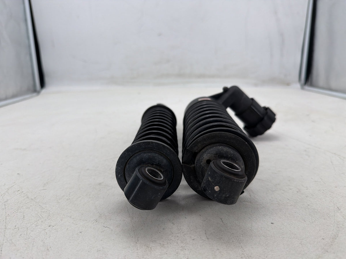 2016 Harley Road Glide Touring FLTRXS OEM Rear Left Right Shock Absorbers