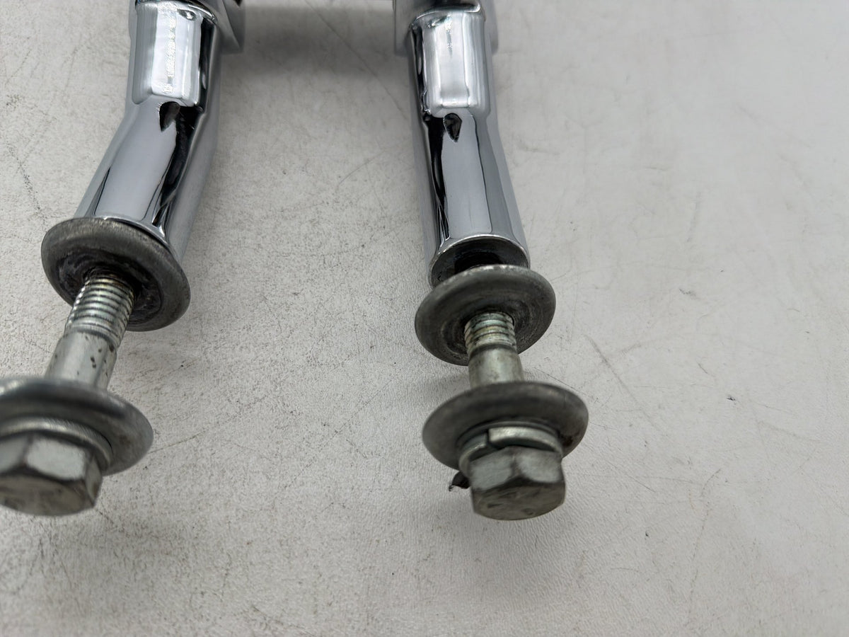 2001 Harley Softail Standard FXST OEM Front Handlebar Riser Top Clamp Chrome