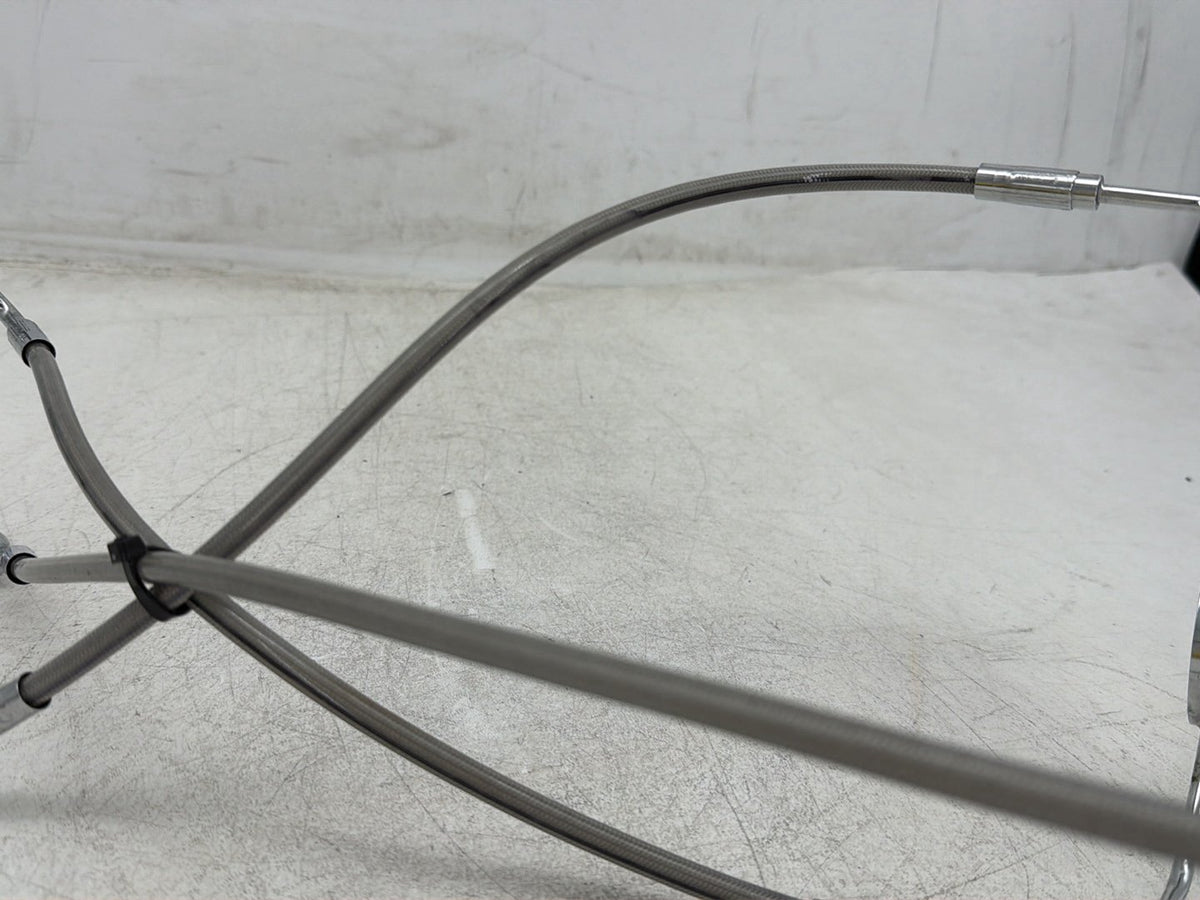 2006 Harley Electra Glide Touring Ultra FLHTCUI OEM Front Brake Hose Line Pipe