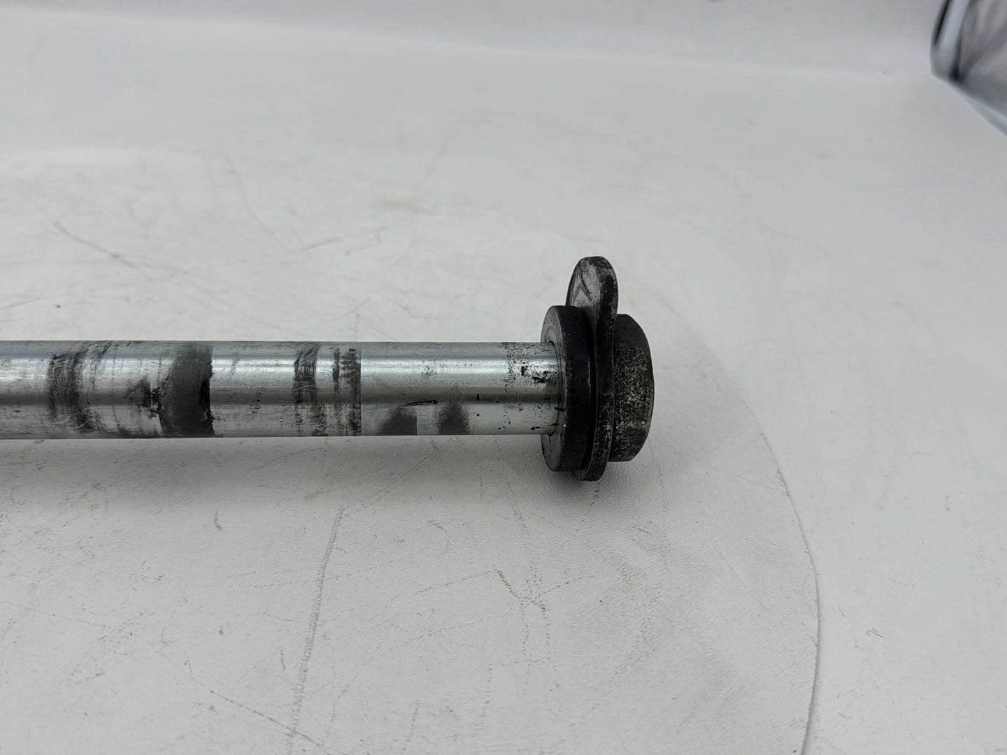 2019 - 2023 Harley-Davidson Touring Street Glide Rear Wheel Axle Bolt Shaft 43000002