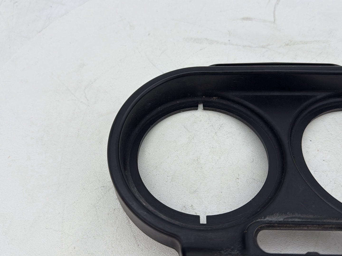 2005 Harley Road Glide Touring FLTRI OEM Nacelle Speedo Tacho Bezel Trim 67923-98B