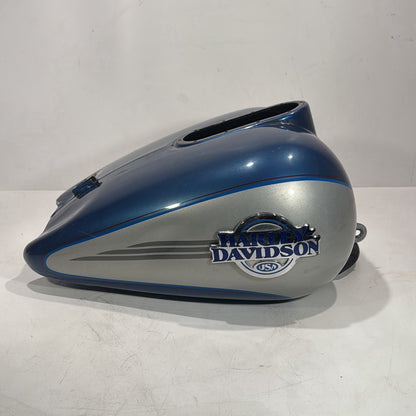 1999 - 2006 Harley-Davidson Touring Electra Glide Ultra Fuel Gas Tank Gasoline Reservoir  	61356-03