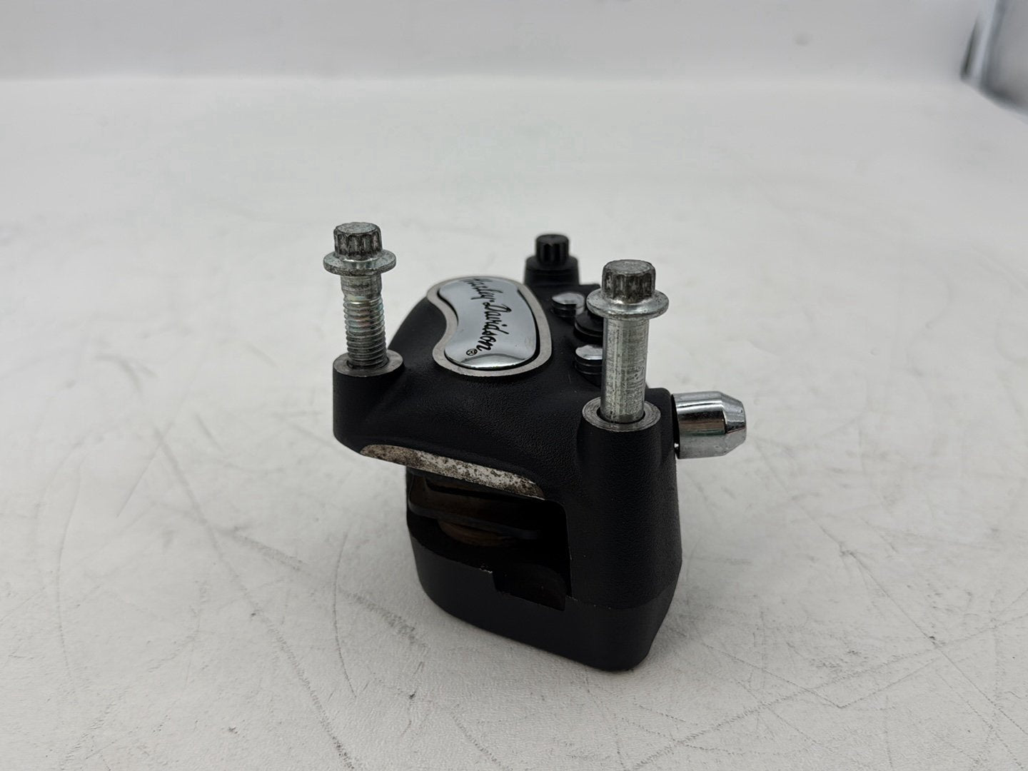 2000 Harley Touring FLHTCI Electra Glide Classic OEM Front Right 1 Brake Caliper