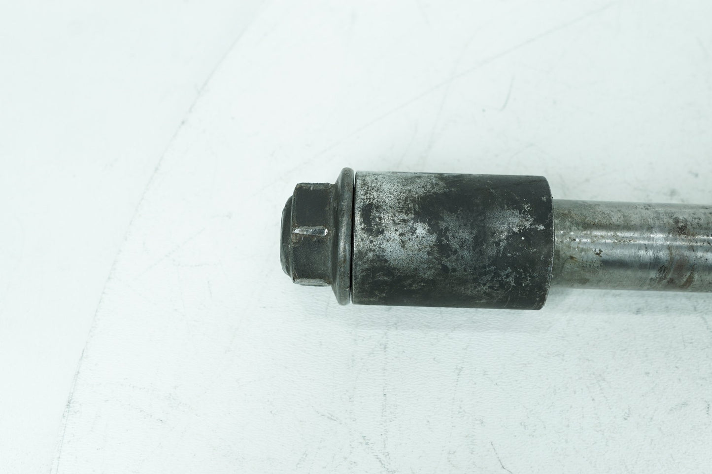 2007 - 2017 Harley-Davidson Dyna Super Glide Rear Fork Swingarm Pivot Bolt Shaft 47641-06