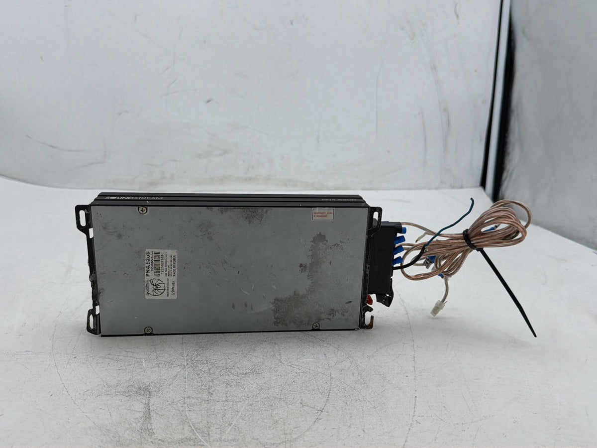 01 Harley Electra Glide Touring Radio Stereo Audio Sound Amplifier Amp PN4-520D