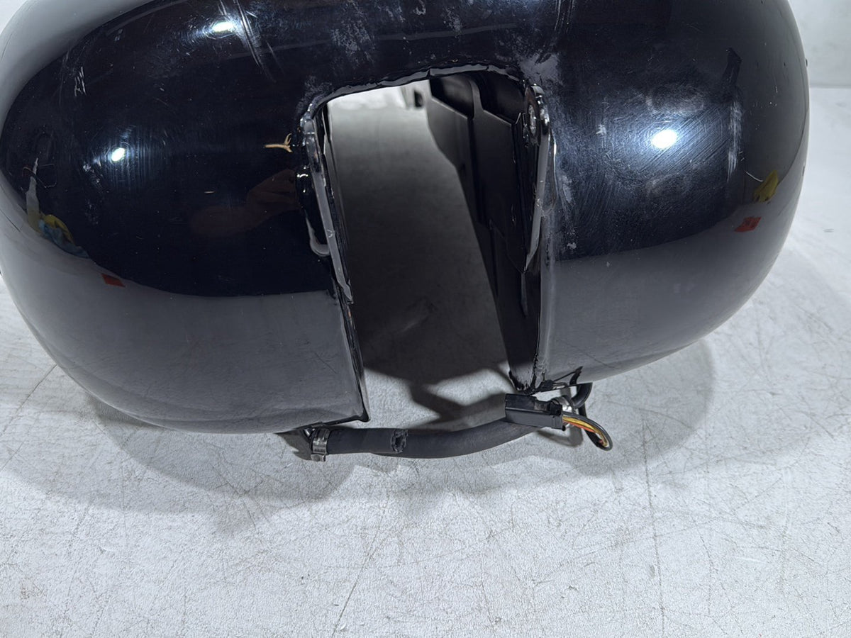 2009 Harley Dyna Street Bob FXDB OEM Fuel Gas Tank Gasoline Reservoir