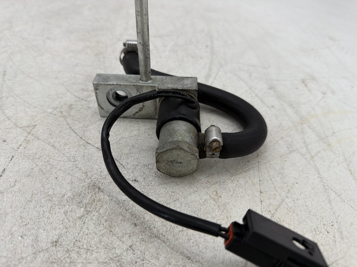 1995 Harley Electra Glide Touring FLHT OEM Air Suspension Manifold Valve