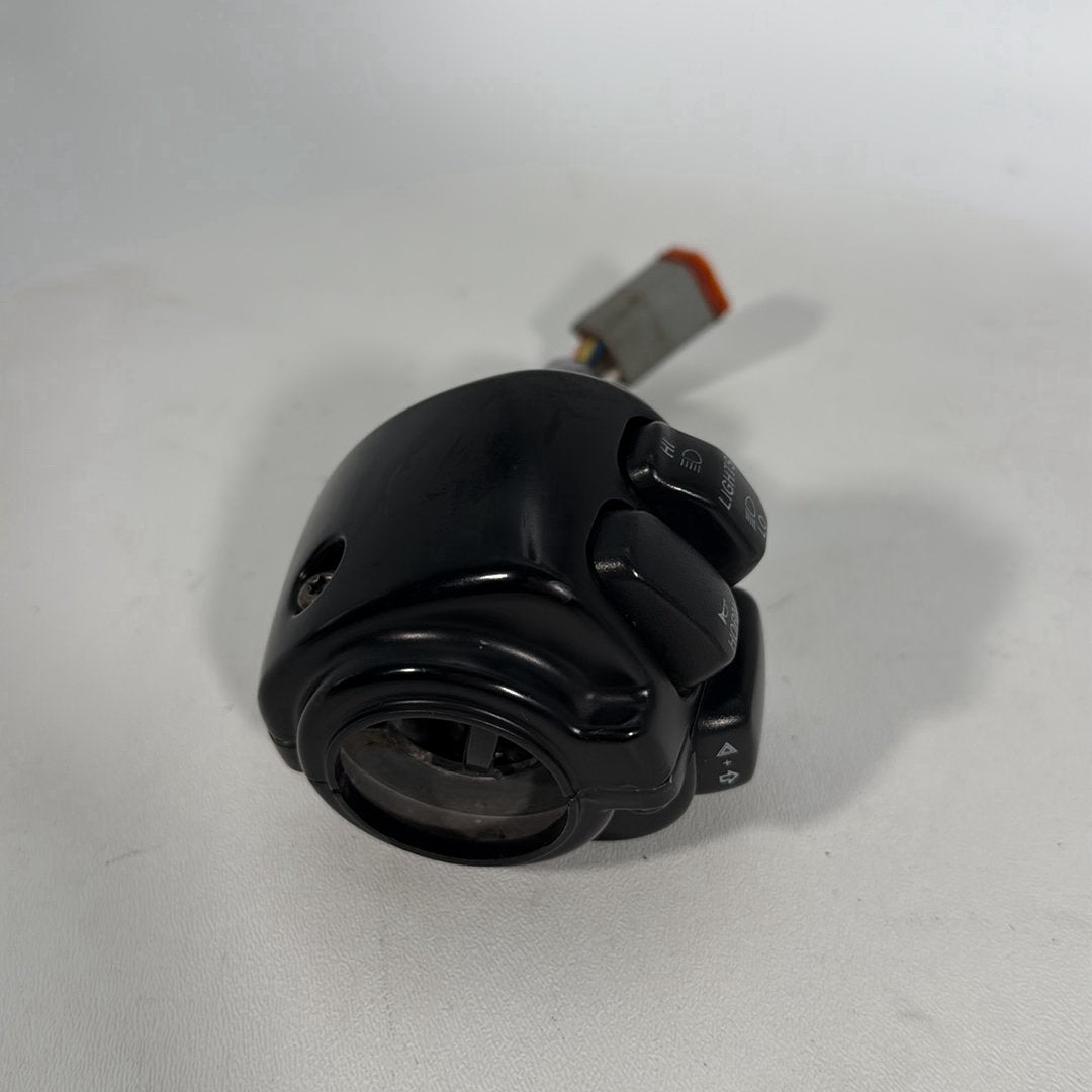 1991 - 2003 Harley-Davidson Sportster Custom Left Turn Signal Headlight Switches Controls 	71685-06A