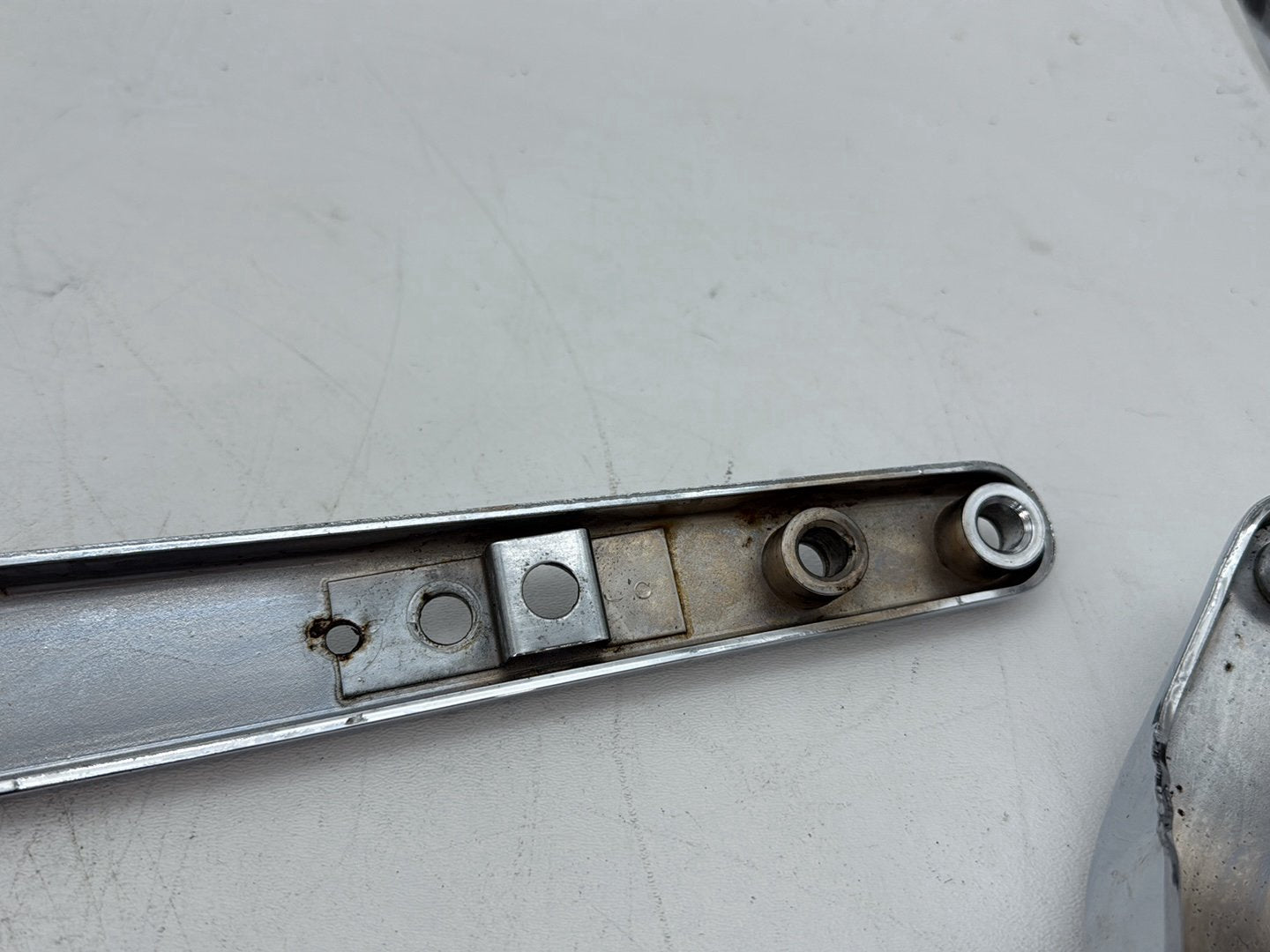 1998 Harley Softail Custom FXSTC OEM Rear Left & Right Fender Support Bracket