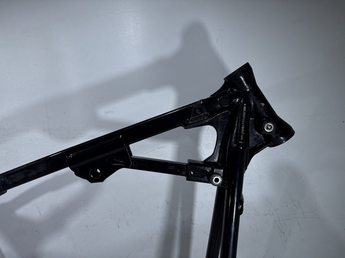 2001 Harley Fat Boy Softail FLSTF OEM Body Main Frame Chassis SLVG