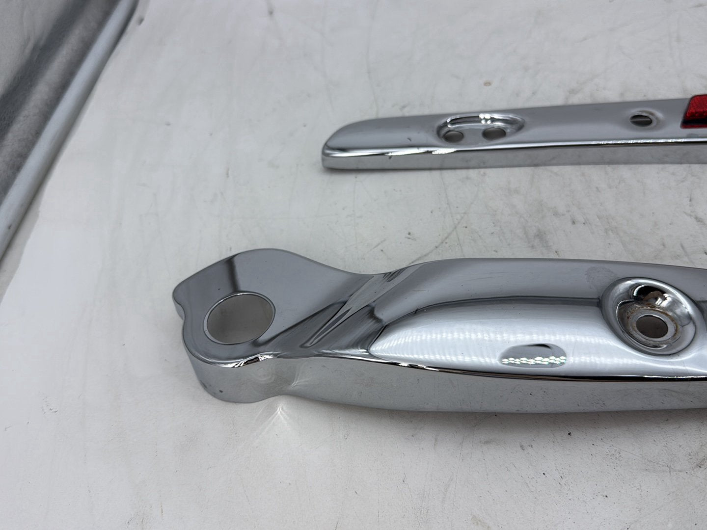 2012 Harley Dyna FXDF Fat Bob OEM Rear Left & Right Fender Support Bracket