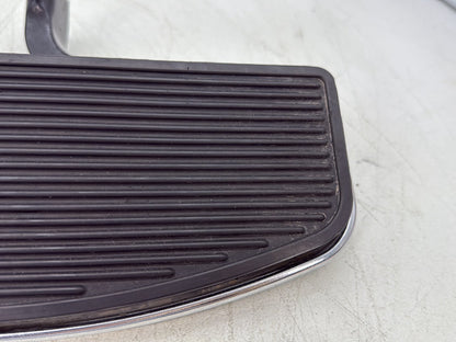 2006 Harley Road King Touring FLHRCI Classic OEM Left Right Driver Floorboard Foot Rest