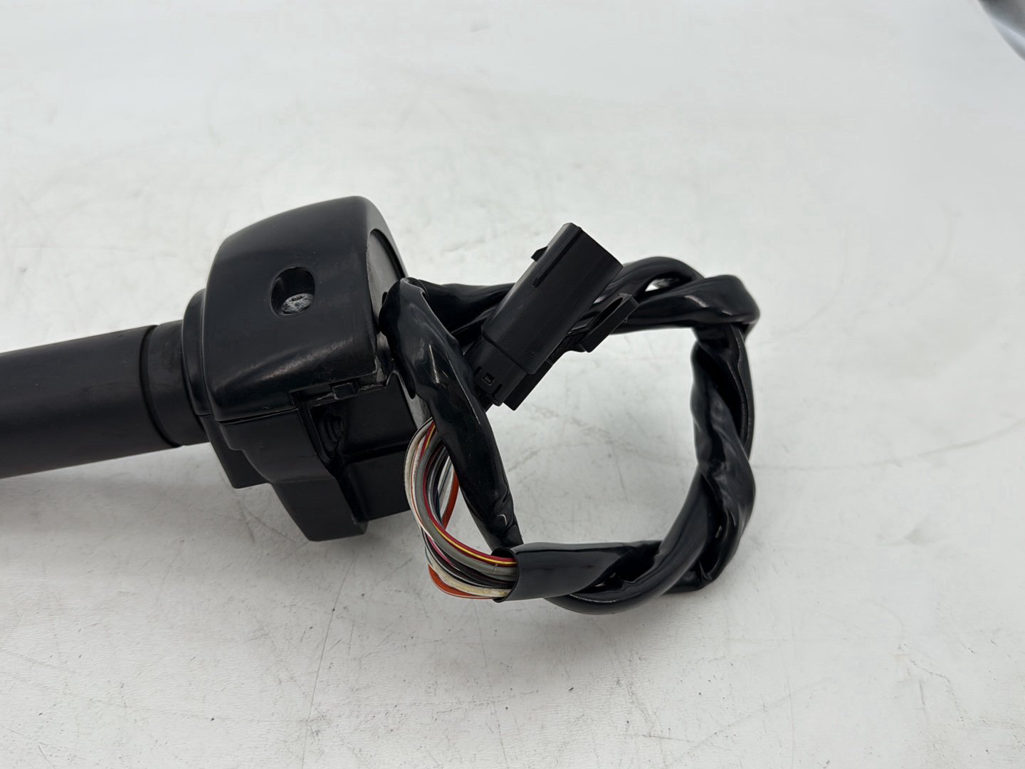 2008 Harley Touring FLHTCU Electra Glide Ultra OEM Right Engine Start Kill Switches Controls
