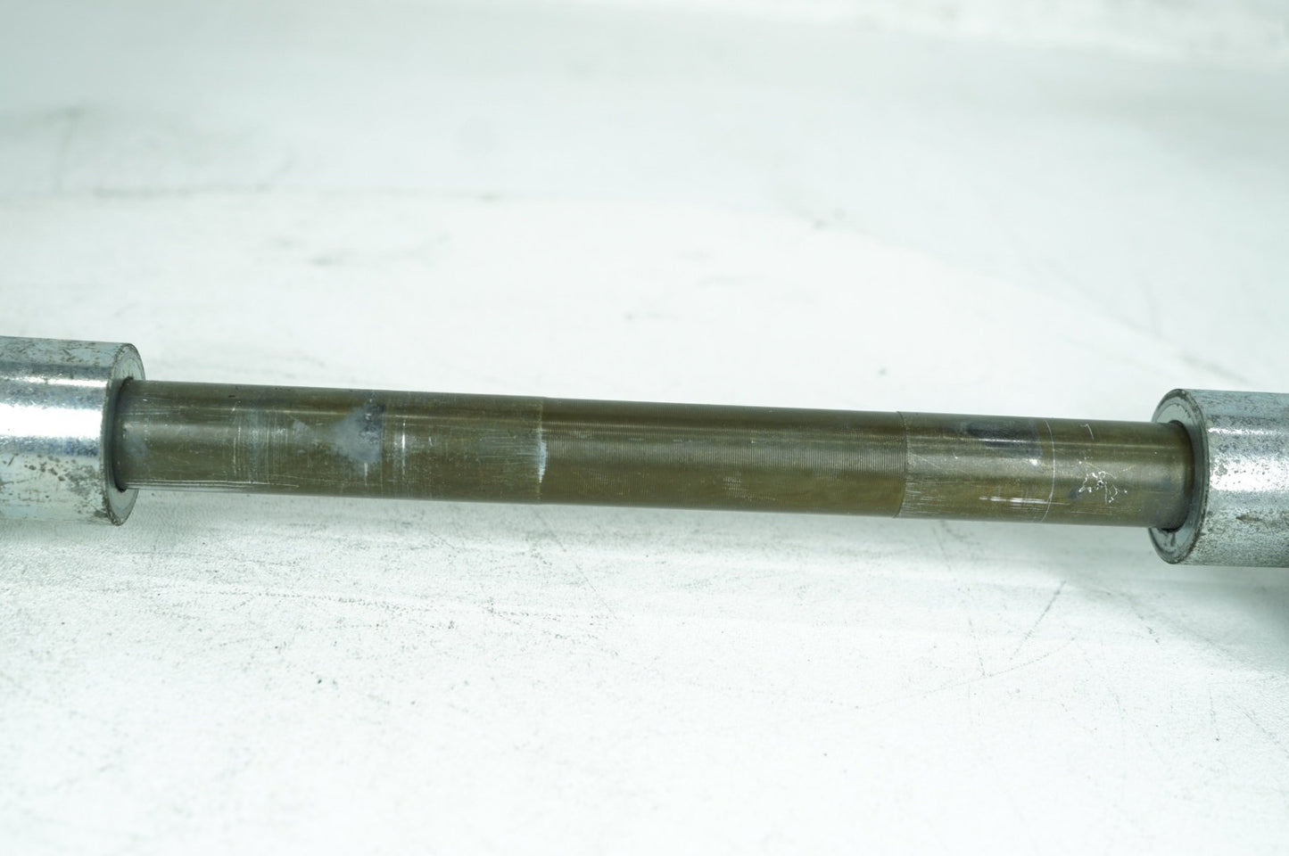 1999 - 2006 Harley-Davidson Touring Electra Glide Police Rear Fork Swingarm Pivot Bolt Shaft 47505-02