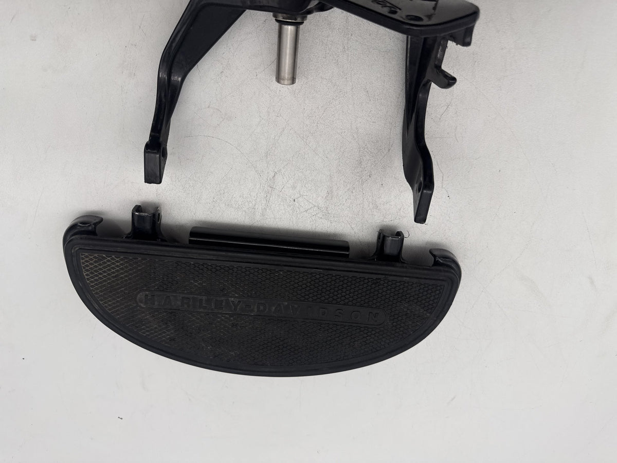 2014 Harley Softail Slim FLS OEM Right Driver 1 Floorboard Foot Rest