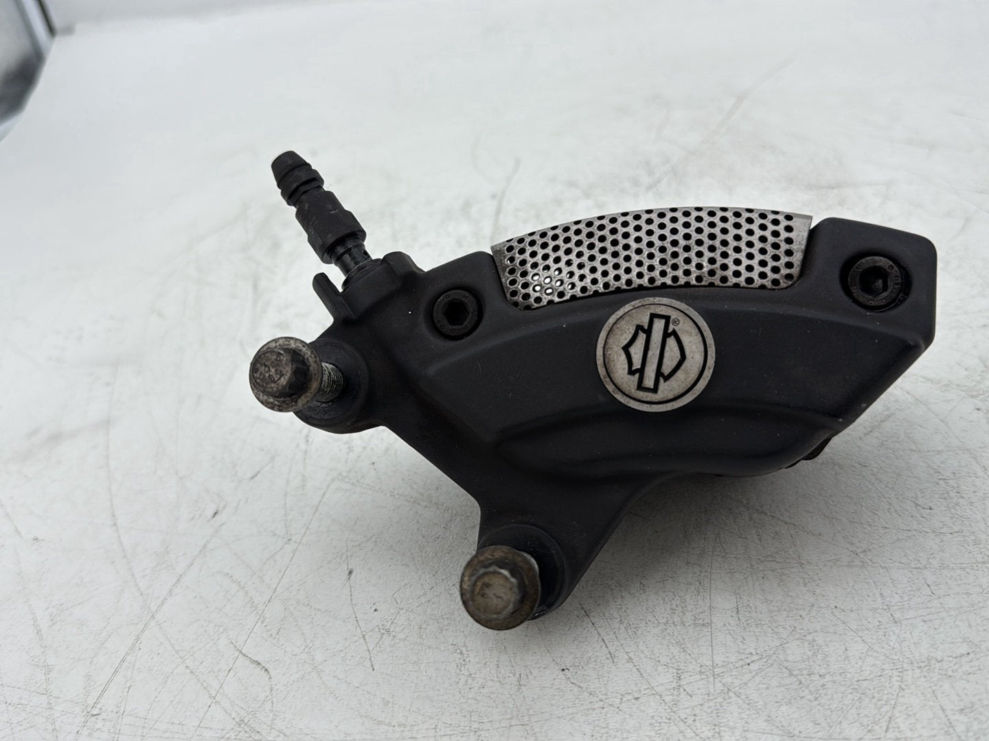 2014 Harley Street Glide Touring FLHXS OEM Front Left 1 Brake Caliper