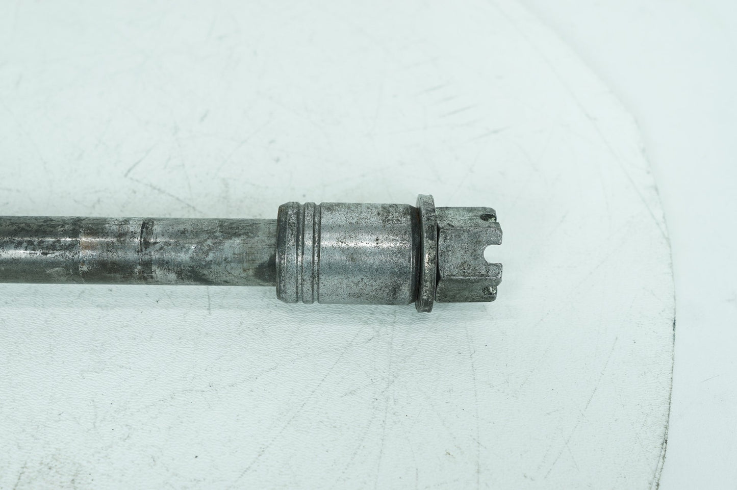 1999 - 2006 Harley-Davidson Touring Electra Ultra Classic Rear Wheel Axle Bolt Shaft 41110-89