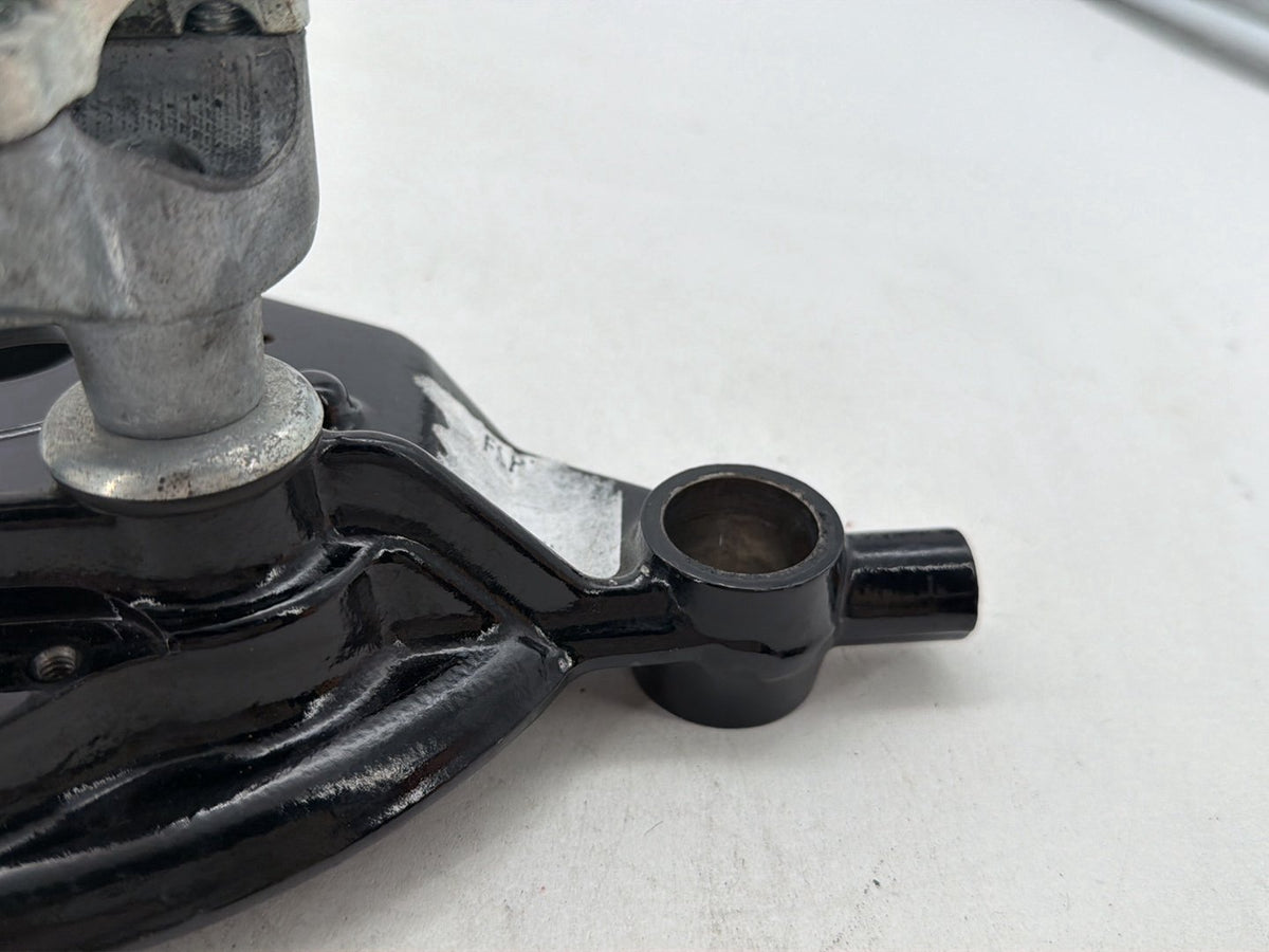 2010 Harley Street Glide Touring FLHX OEM Front Fork Upper Triple Tree Bracket