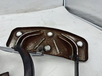 2005 Harley Road Glide Touring FLTRI OEM Left Right Driver Floorboard Foot Rest