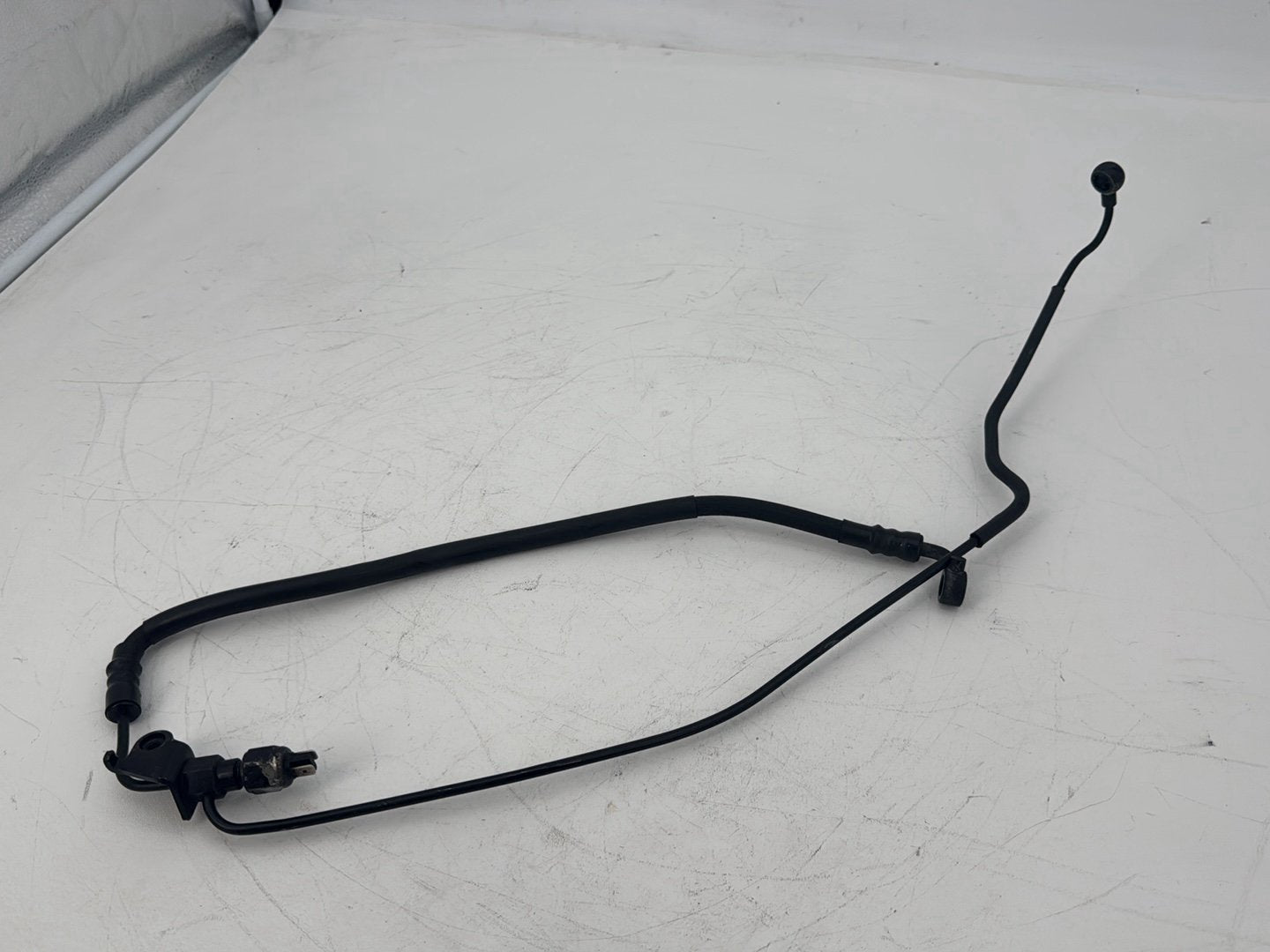 2008 Harley Touring FLHT Electra Glide OEM Rear Brake Hose Line Pipe NON-abs