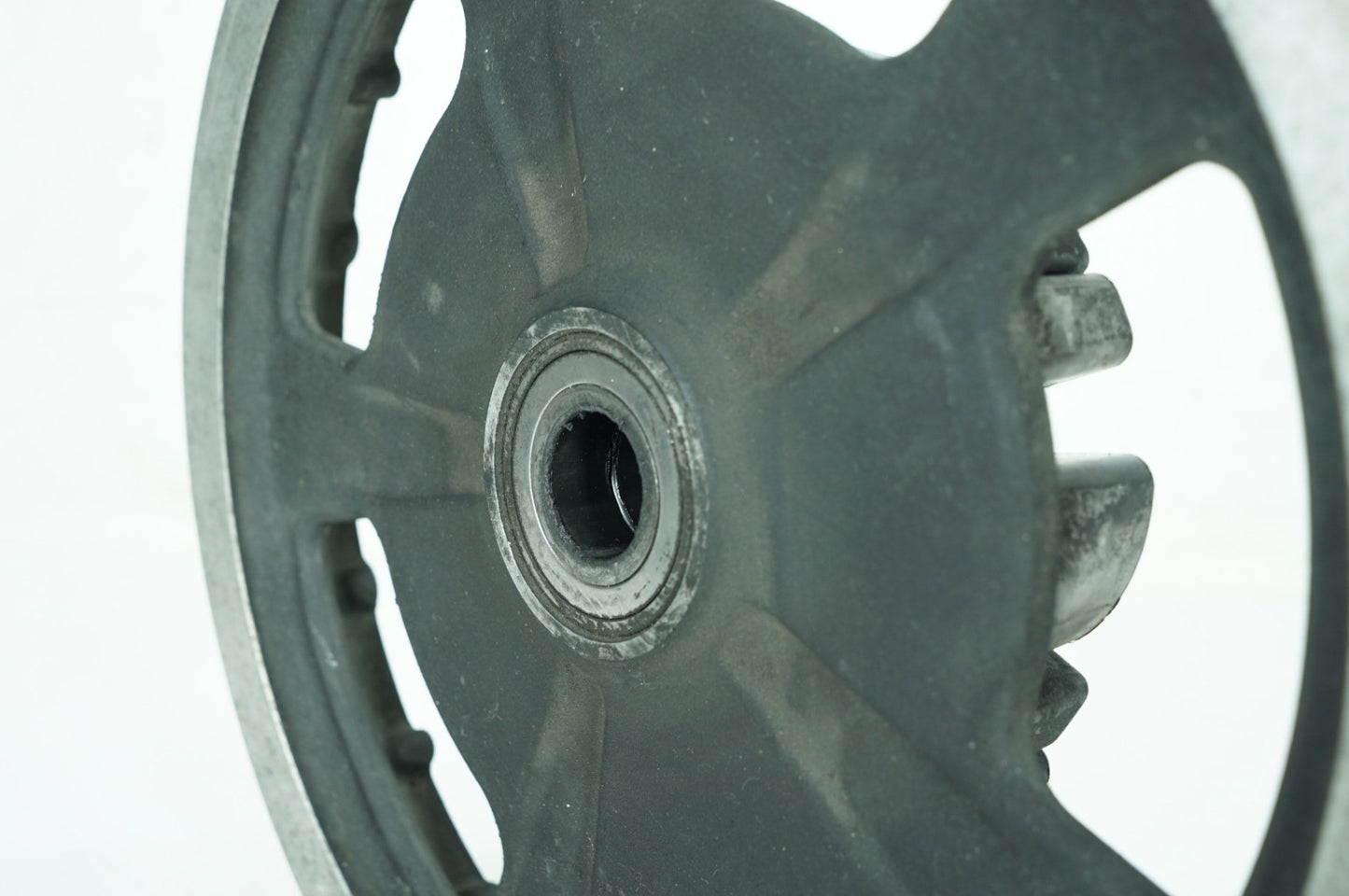 2009 - 2016 Harley-Davidson Touring Street Glide Rear Driver Pulley Sprocket 40217-09