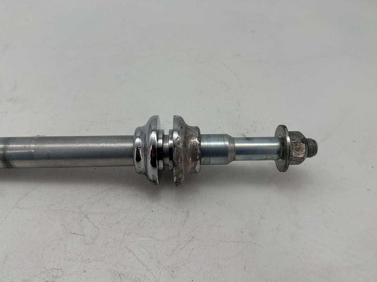 2005 Harley Electra Glide Touring CVO Eagle OEM Front Wheel Axle Bolt Shaft
