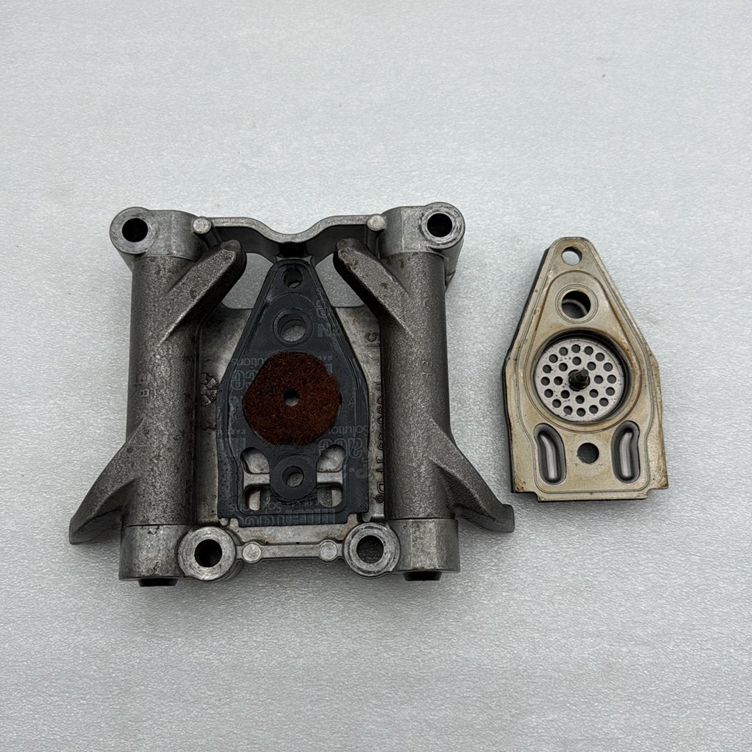 2012 - 2018 Harley-Davidson Dyna Switchback Engine Twin Cam 1 Rocker Arm 17593-99 17593-99