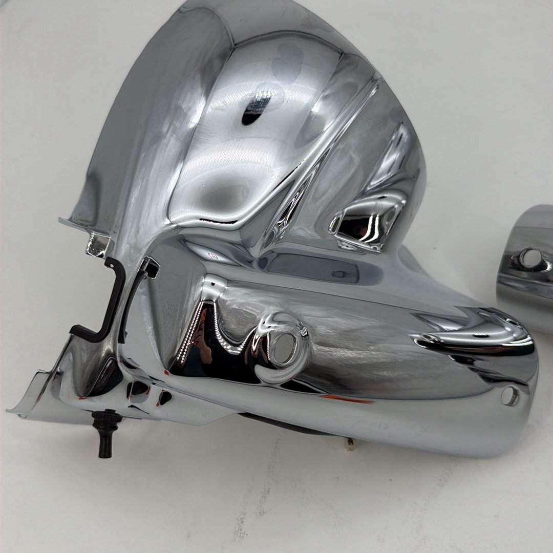 1999 - 2006 Harley-Davidson Touring Road King Left & Right Headlamp Nacelle Covers 67682-94