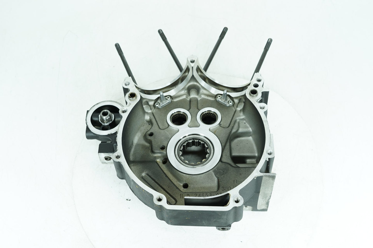 2008 - 2016 Harley-Davidson Touring Road Glide Crankcase Shaft Engine Motor Cover 24653-06A