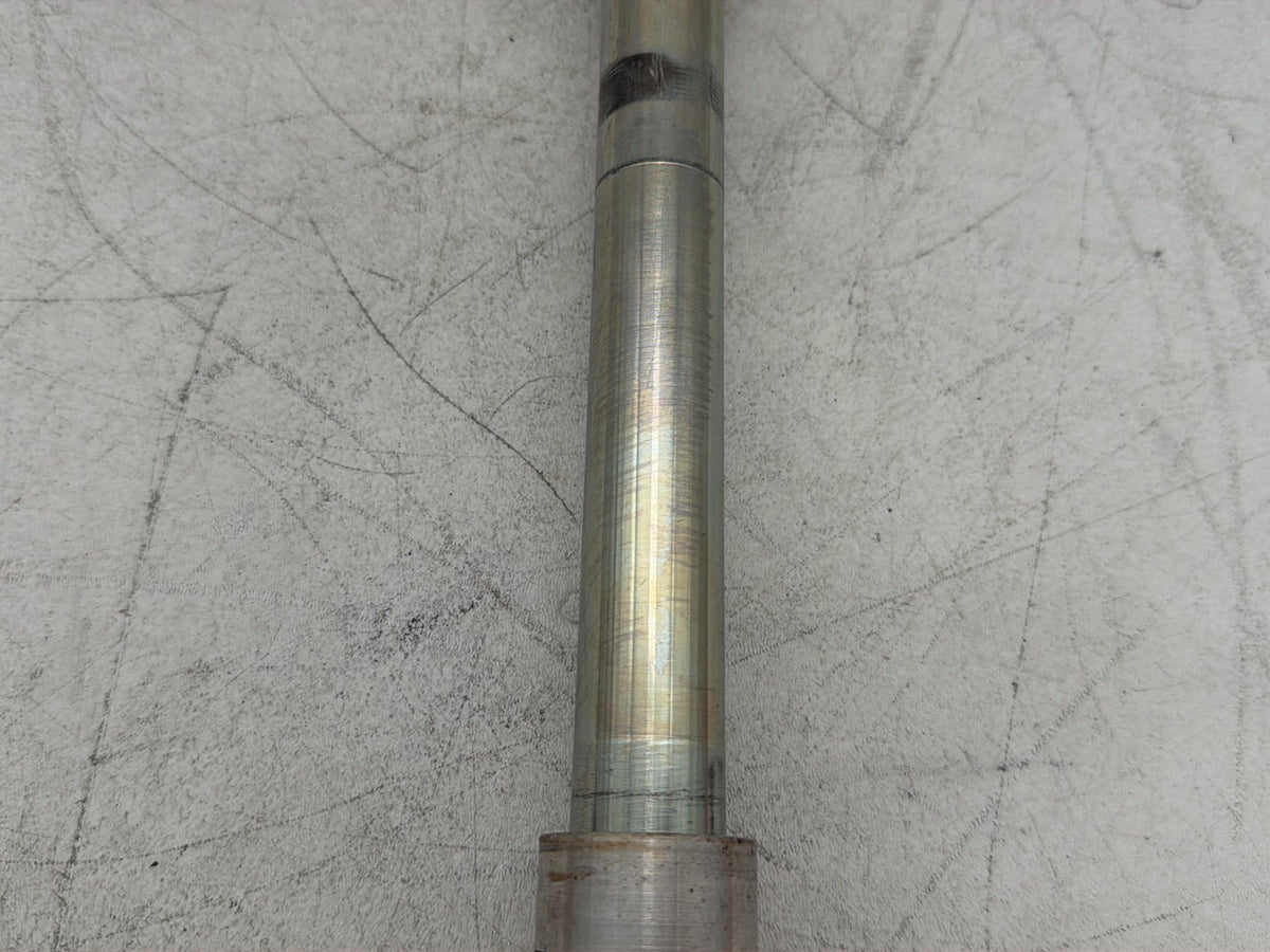2010 Harley Electra Glide Touring Ultra OEM Front Wheel Axle Bolt Shaft