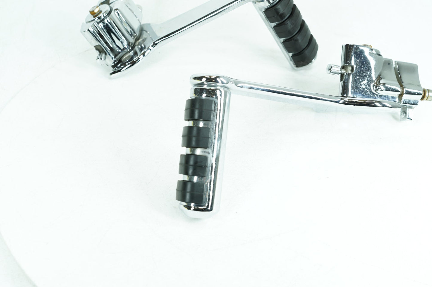 2007 - 2012 Harley-Davidson Touring Electra Glide Ultra Passenger Left & Right Foot Pegs Kuryakin