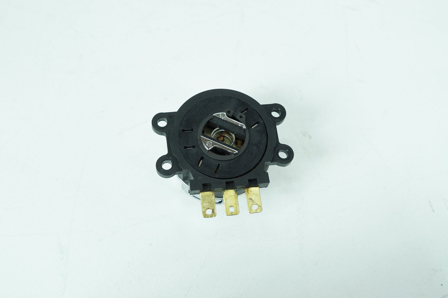 1999 - 2006 Harley-Davidson Softail Heritage Ignition Switch Cylinder Barrel Lockset NOKey 71450-04