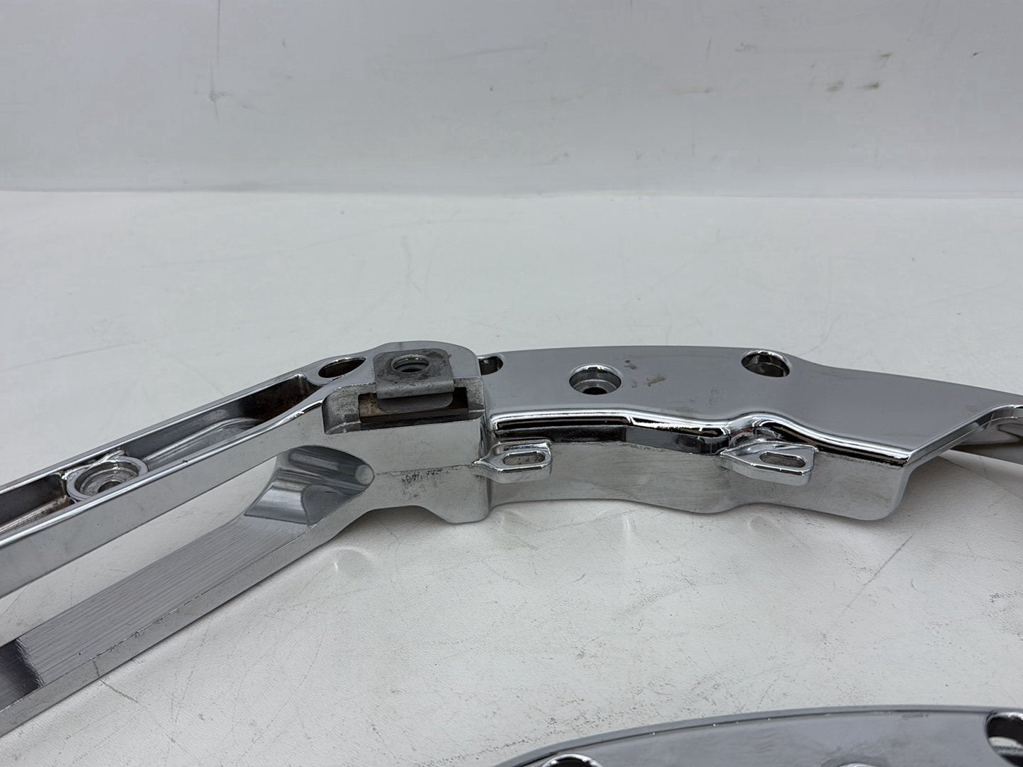 2019 - 2023 Harley-Davidson Touring Street Glide Left Right Saddlebag Fender Struts Brackets 90200503