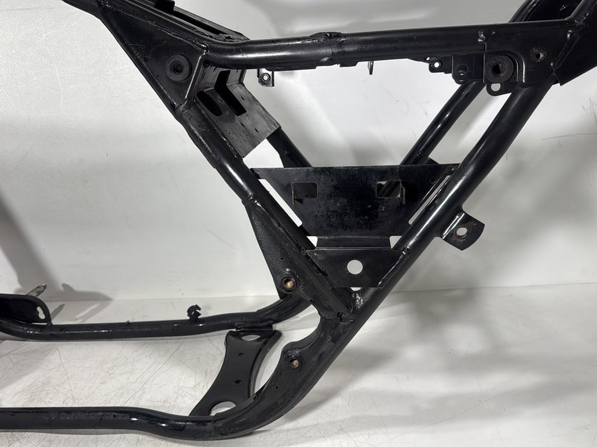 2006 Harley Touring FLHRI Road King OEM Body Main Frame Chassis CLN CLR
