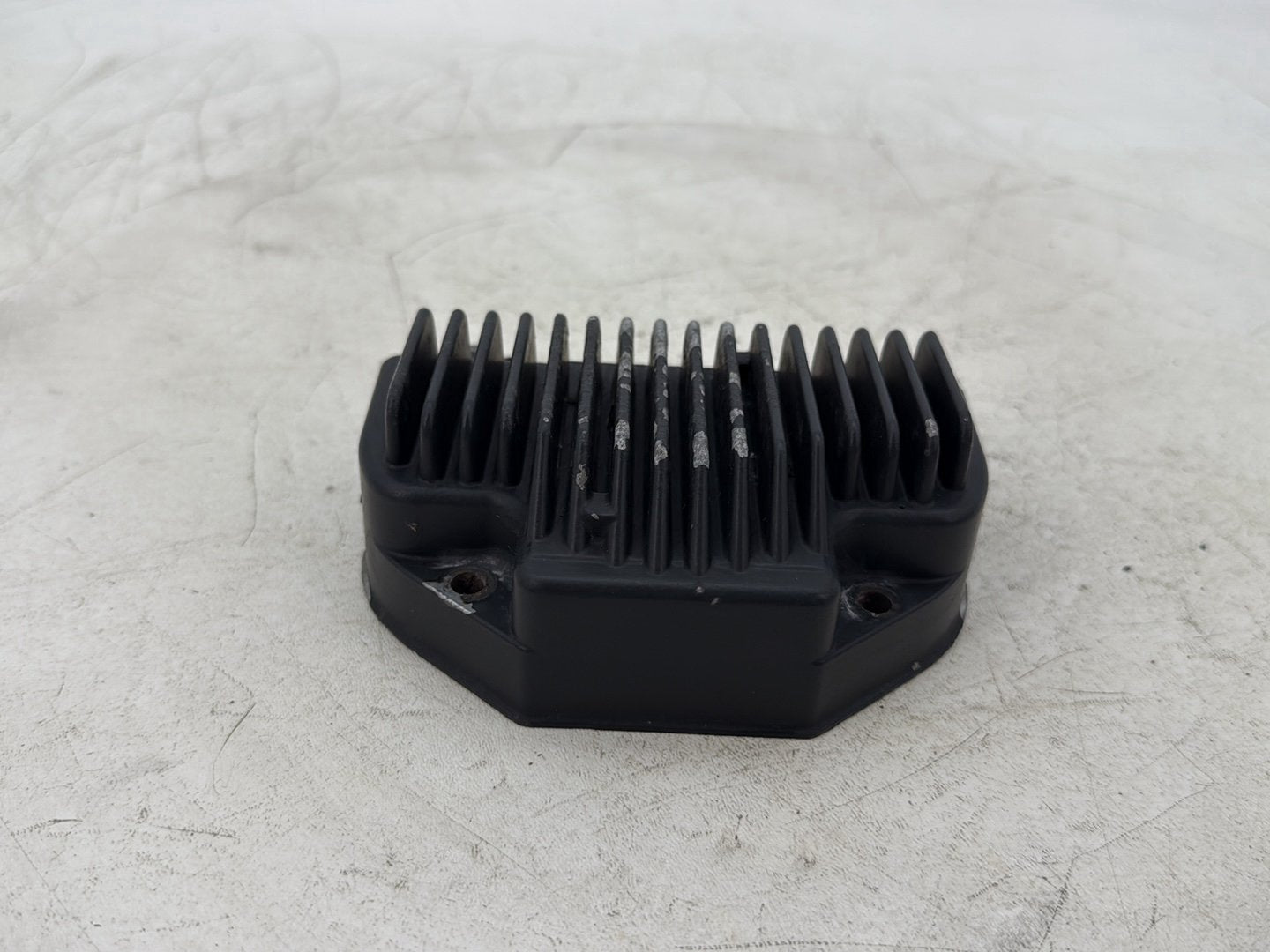 2015 Harley Dyna Low Rider FXDL OEM Voltage Regulator Rectifier