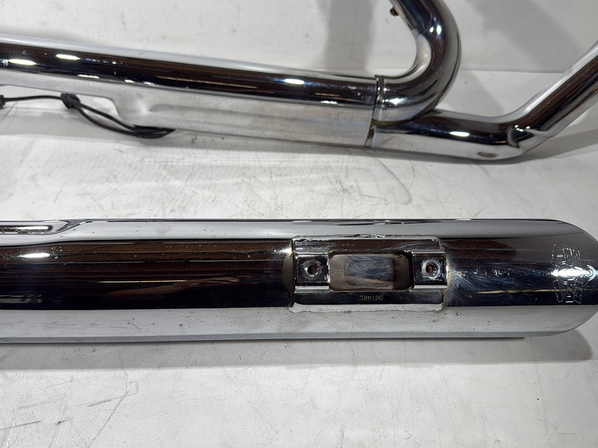 13 Harley Electra Glide Touring Ultra Exhaust Header Pipes Muffler Vance & Hines