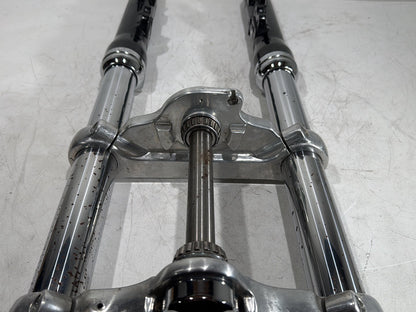 08 Harley Dyna Fat Bob FXDF OEM Front Triple Tree Set & LH RH Fork Legs Sliders