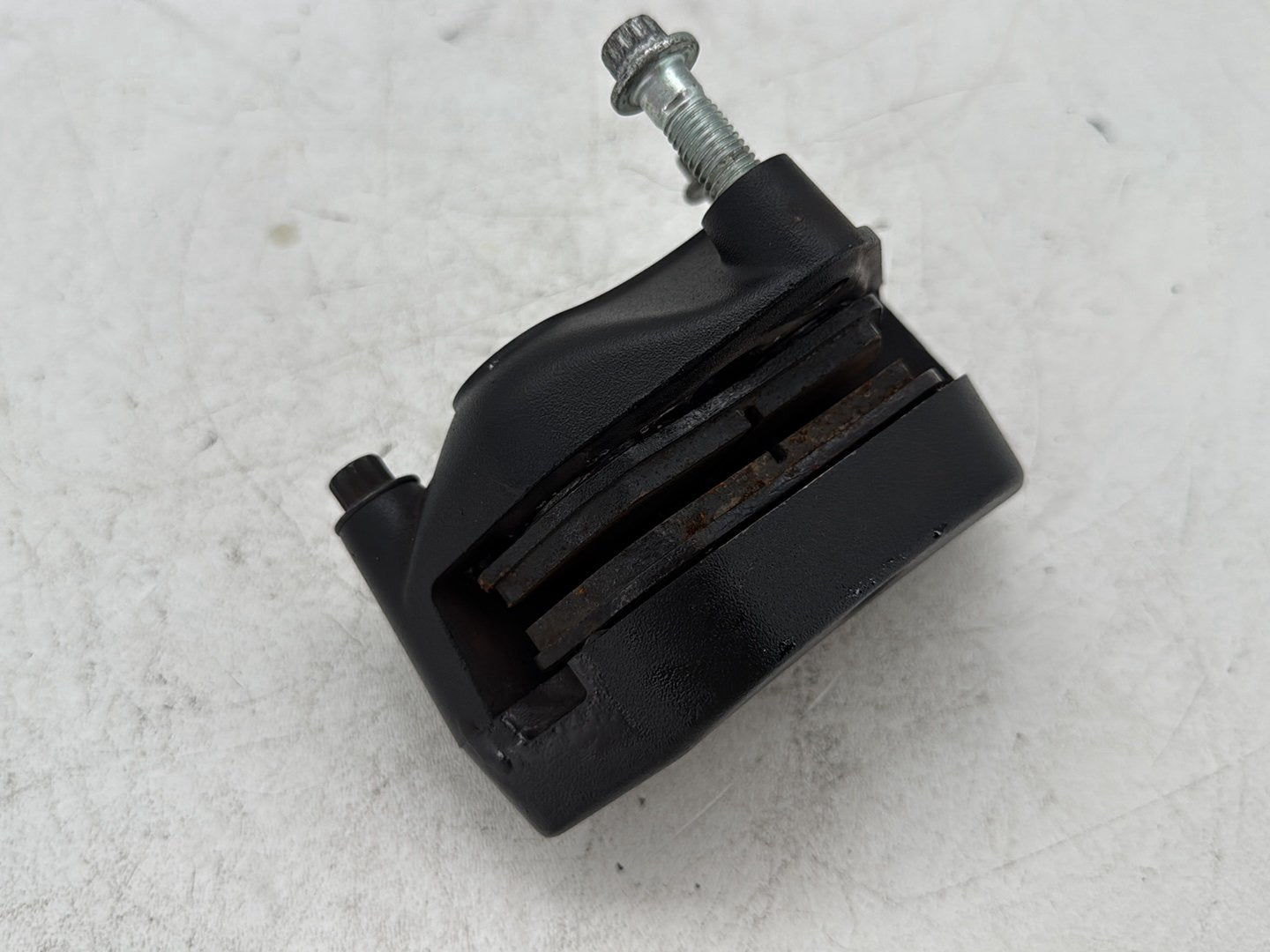 2006 Harley Street Glide Touring FLHXI OEM Front Right 1 Brake Caliper