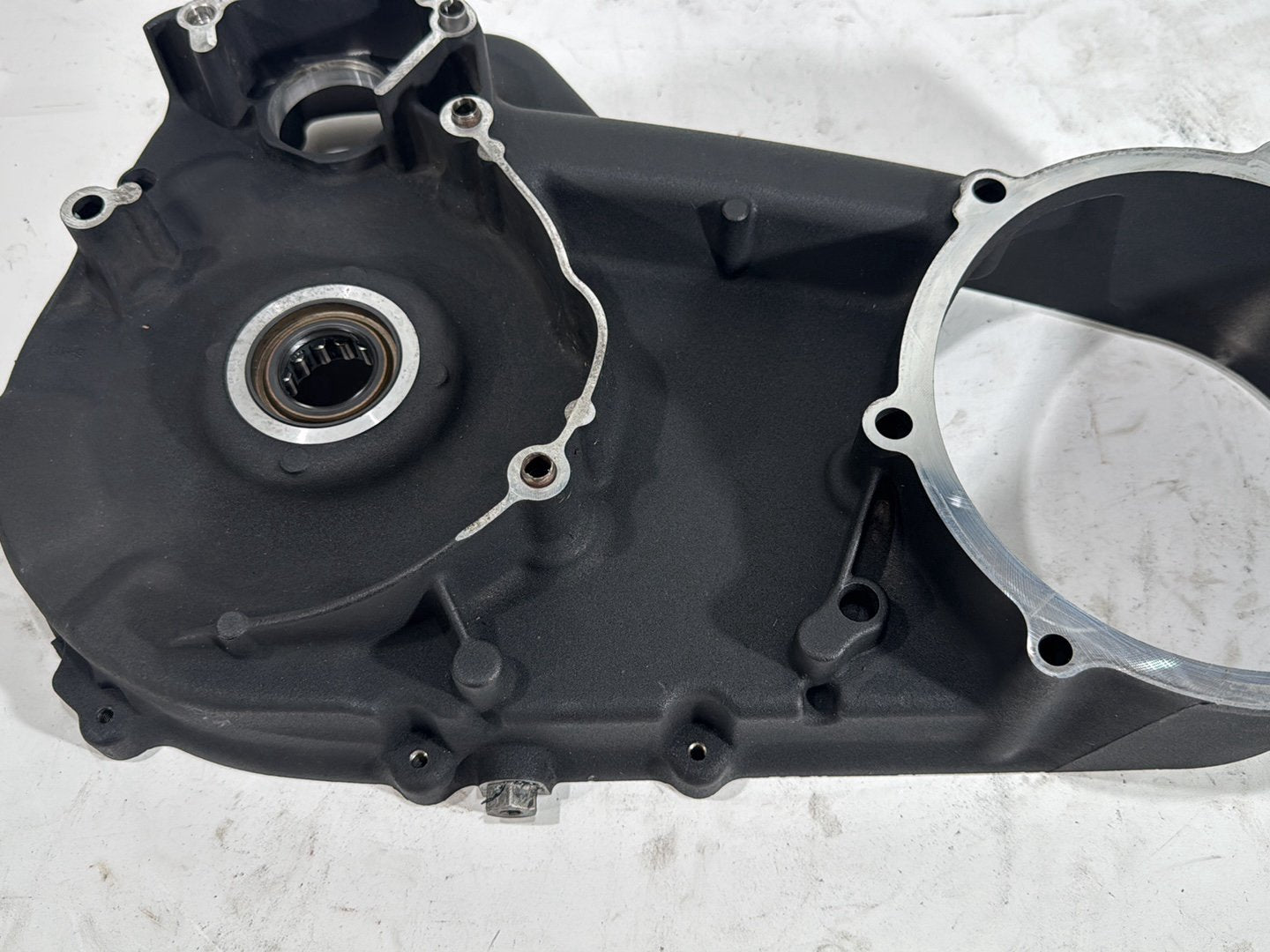 2015 Harley Electra Glide Touring Ultra Low OEM Inner Primary Clutch Cover