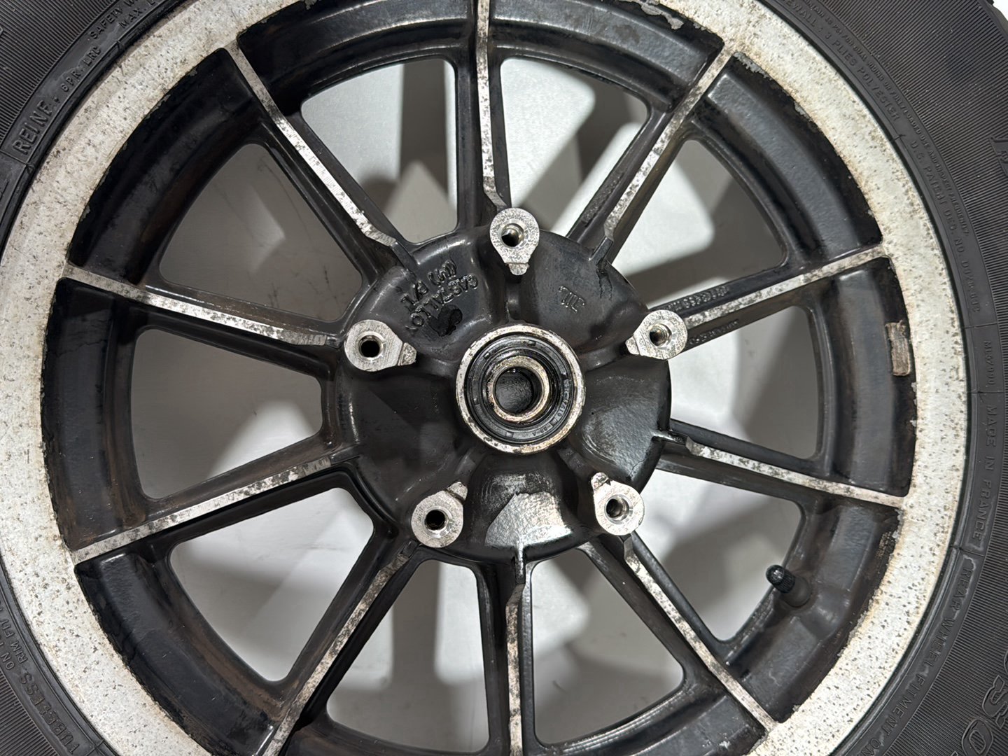 1997 Harley Road King Touring Police Front & Rear Wheel Rim Tire 43402-87A 16"