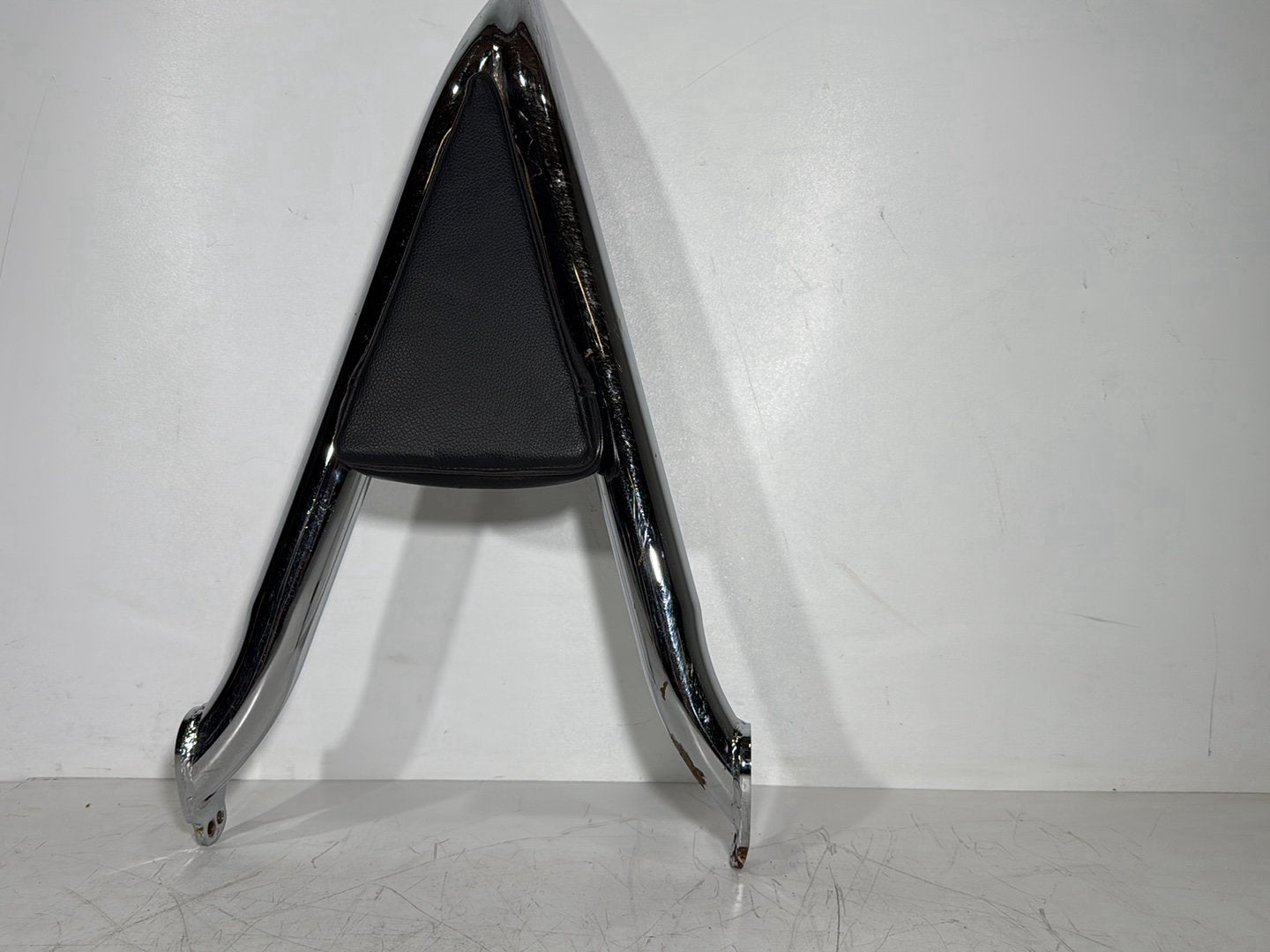 2008 - 2016 Harley-Davidson Touring Electra Glide Ultra Rear Sissy Bar w/ Backrest Cushion Pad