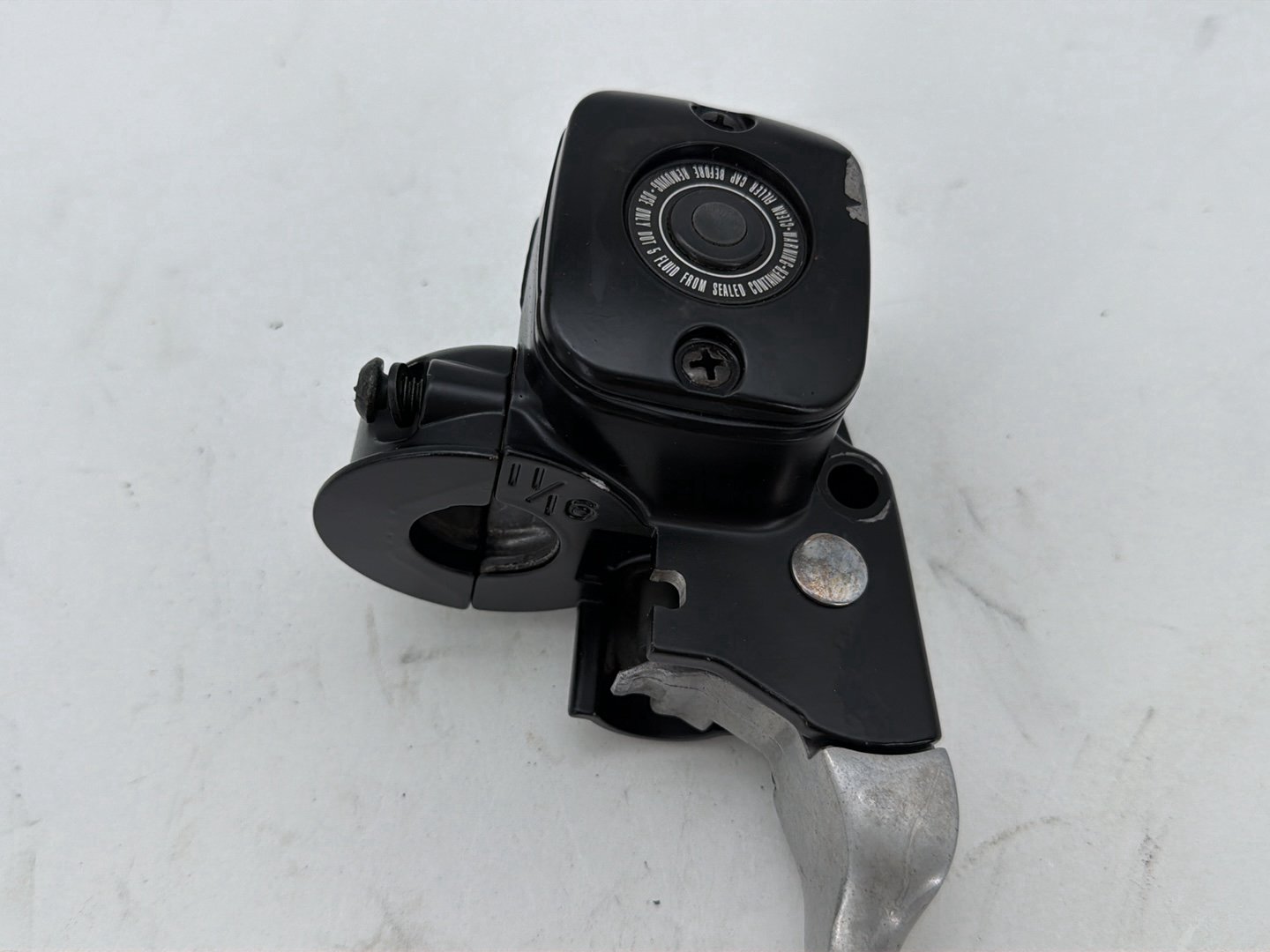 03 Harley Road King Touring Classic OEM Front Right Brake Lever Master Cylinder