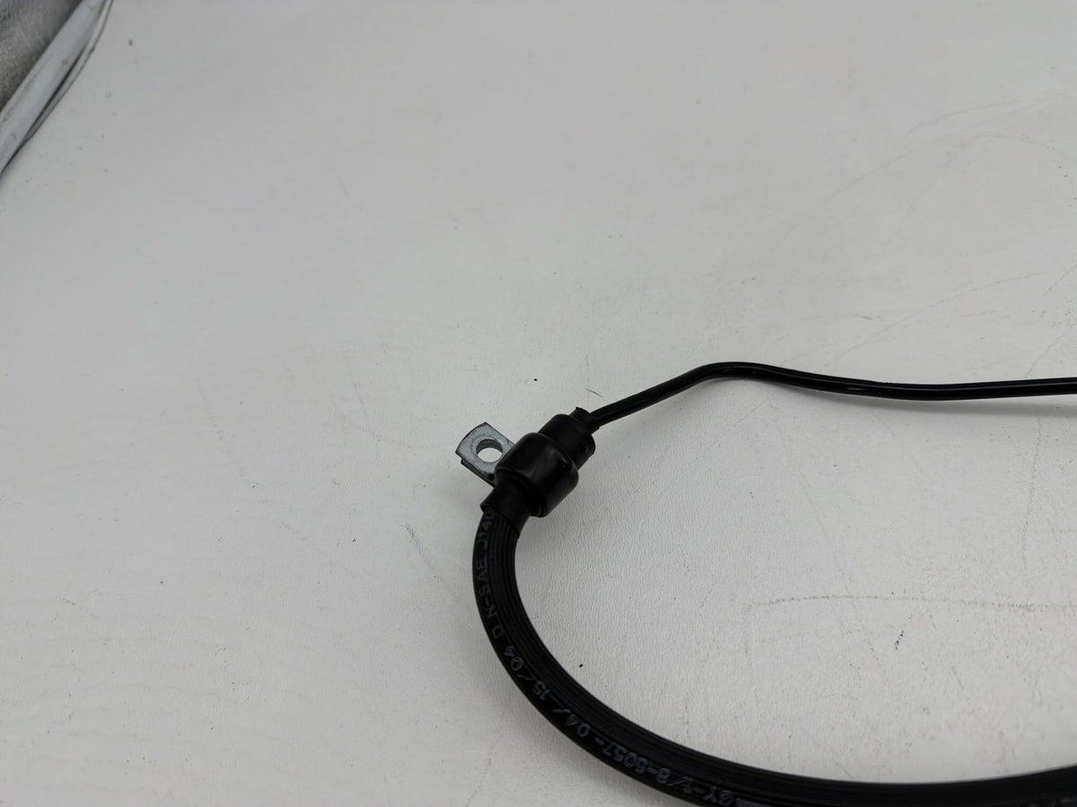 2006 Harley Dyna Super Glide FXDI OEM Front Brake Hose Line Pipe